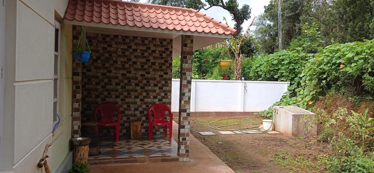 Doddakallu Betta Homestay Coorg Somvārpet Zewnętrze zdjęcie