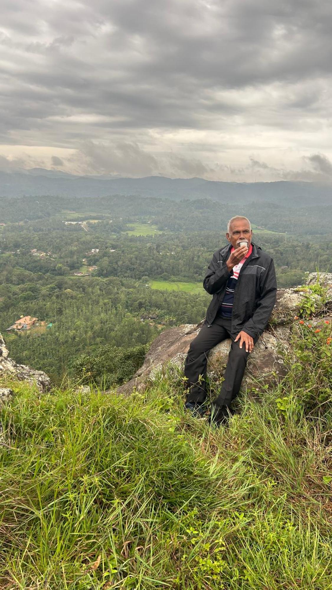 Doddakallu Betta Homestay Coorg Somvārpet Zewnętrze zdjęcie