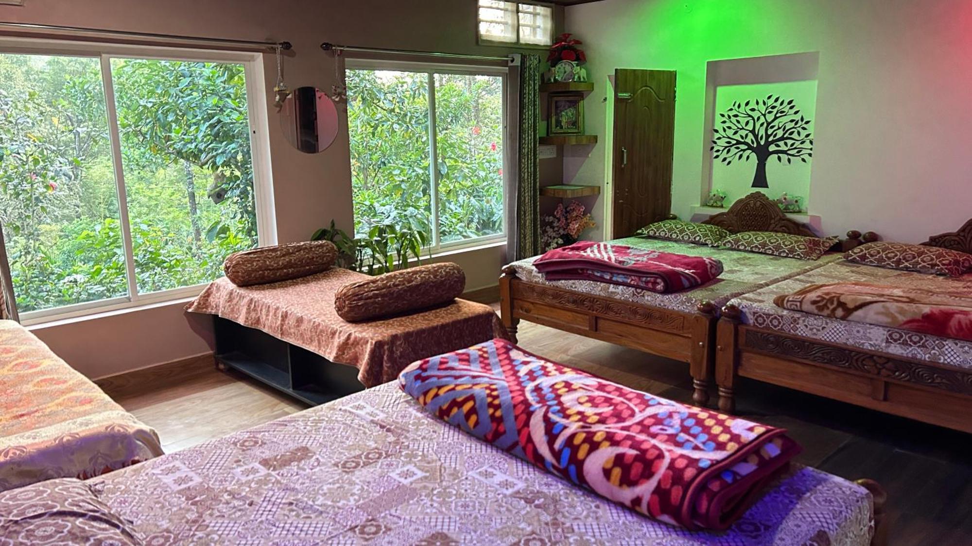 Doddakallu Betta Homestay Coorg Somvārpet Zewnętrze zdjęcie